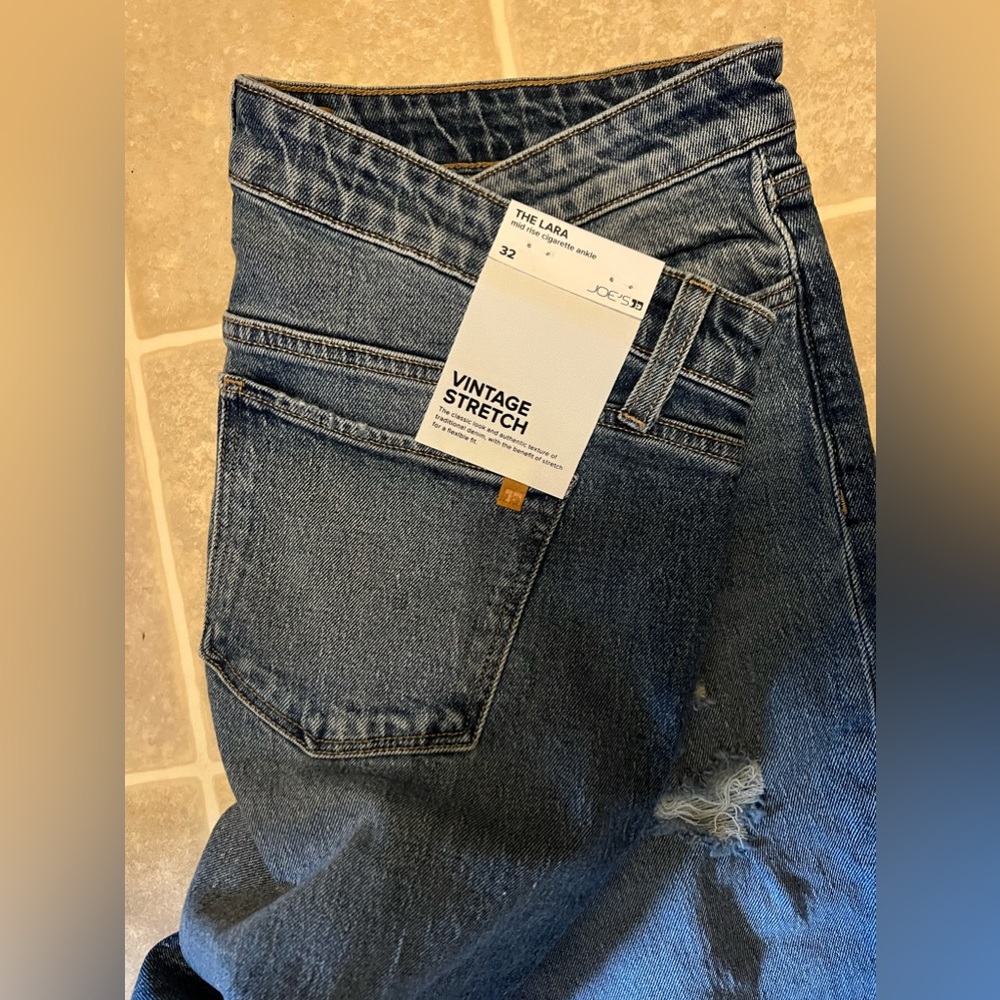 Joe’s jeans THE LARA mid rise cigarette ankle size 32 NWT